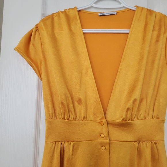 Gorgeous orange/yellow Zara summer  maxi / midi dress - Picture 3 of 4